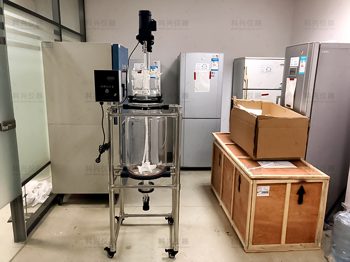 上?？婆d儀器與上海某集團(tuán)合作